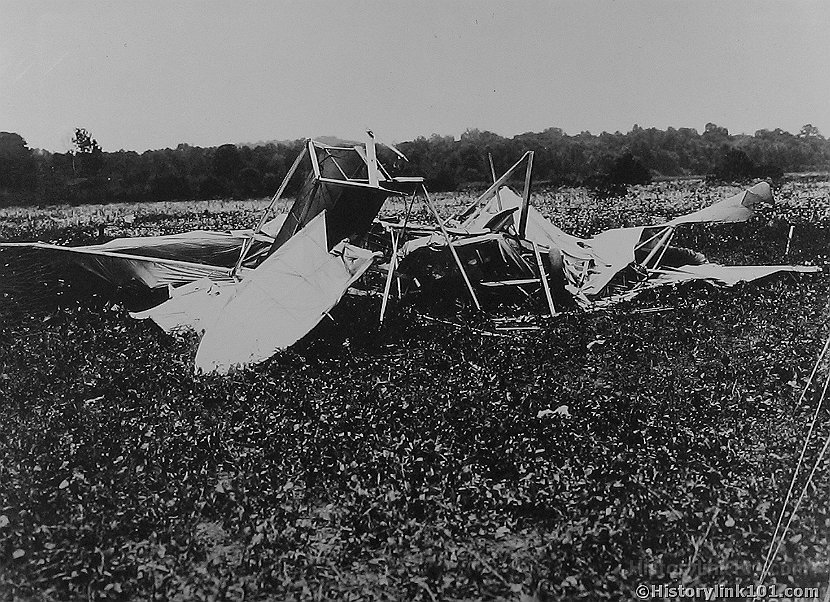 Wreck of Wright Type C airplane