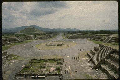 Pyramid of Suna nd Moon Teotihaucan
