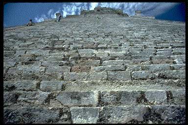 temple dwarf uxmal