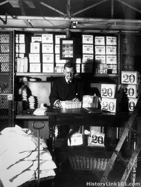 Counting money inside a vault in the Treasury Department