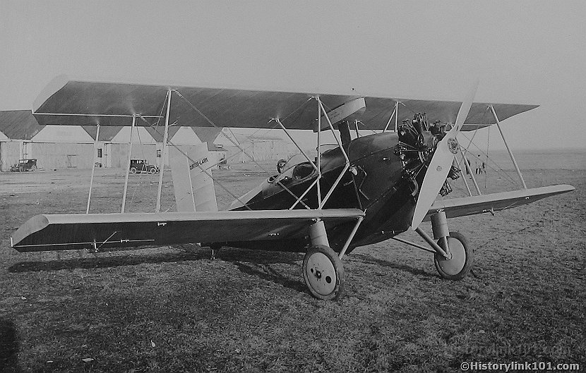 Curtiss J-4 Lark 1926 