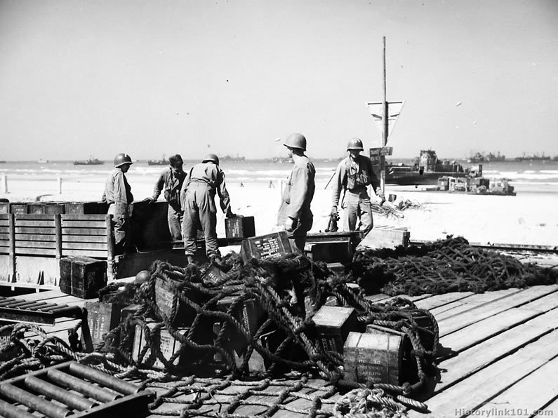 Royalty Free Picture of D-Day,  Invasion of Nomandy France