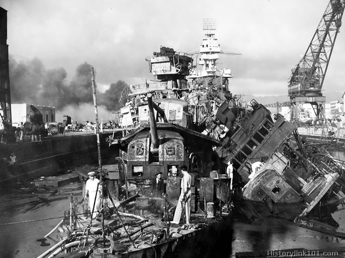 Royalty Free Picture of Attack on Pearl Harbor