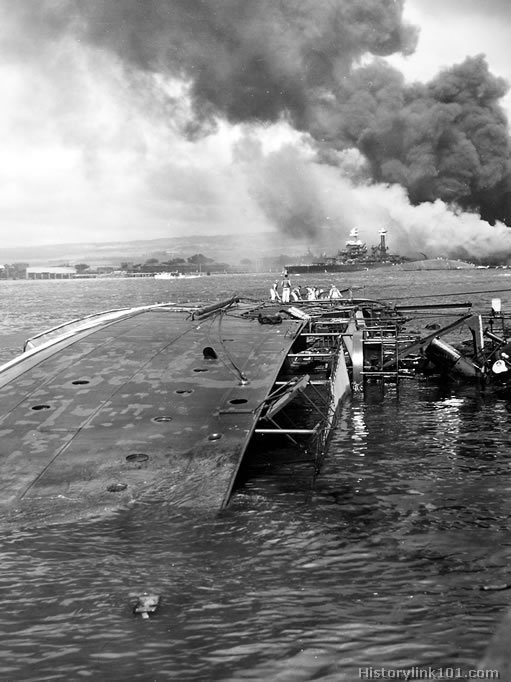 Royalty Free Picture of Attack on Pearl Harbor